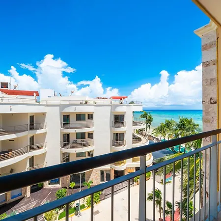 Beachfront 1 Bedroom Condo - El Faro, Surf 407-2